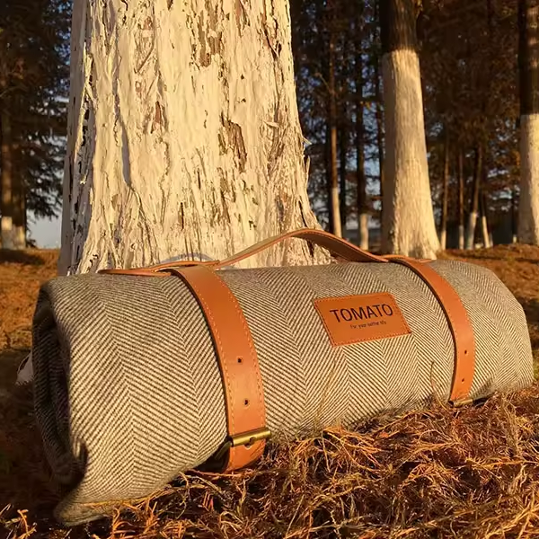 Tomato Outdoor Foldable High-Quality Waterproof Acrylic Blend Soft Herringbone Pattern Portable Picnic for All Seasons