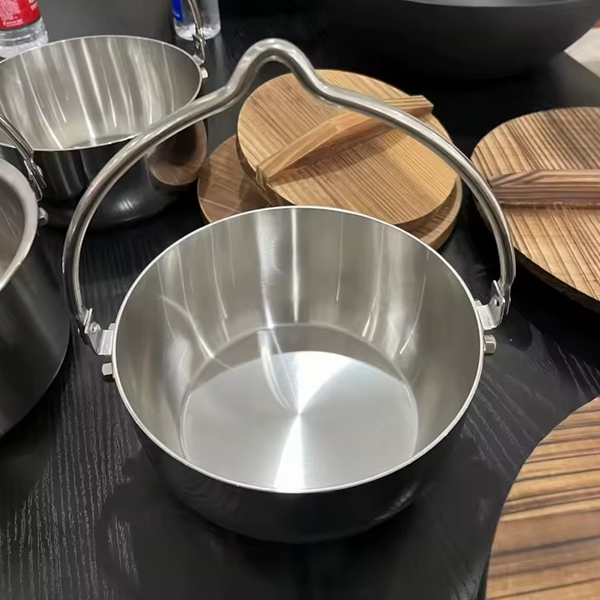 Camping pot with lid | SUS304 stainless steel jungle craft equipment | Hangable campfire cooking equipment